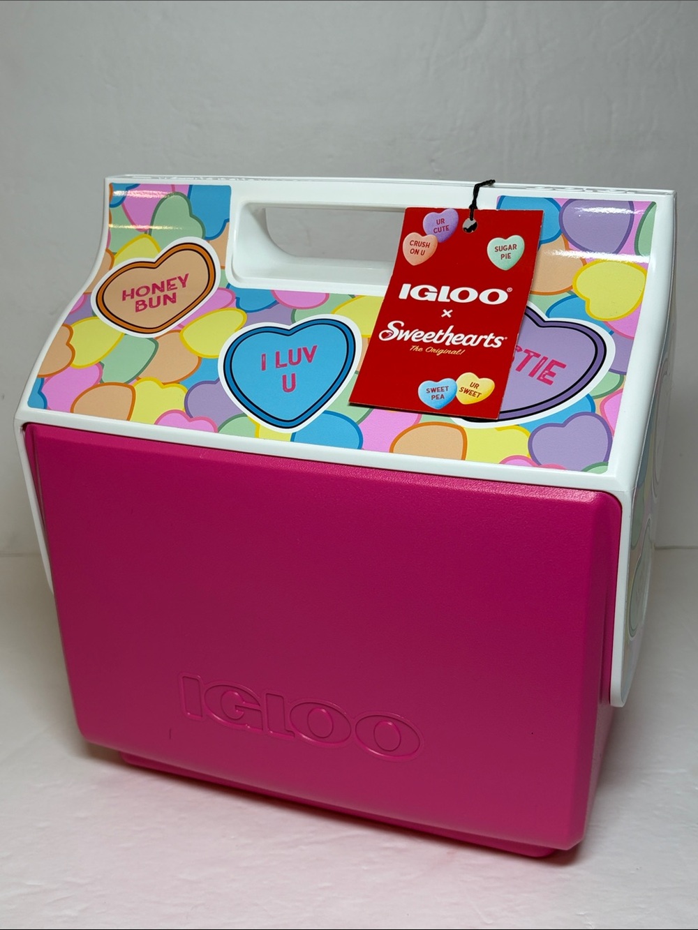 Igloo Playmate Hard Cooler 7 Qt 6 L 9 Cans Pink Sweethearts Candies NWT